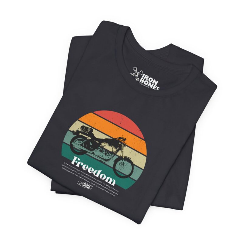 Freedom Motorcycle T-Shirt: mit Etikett